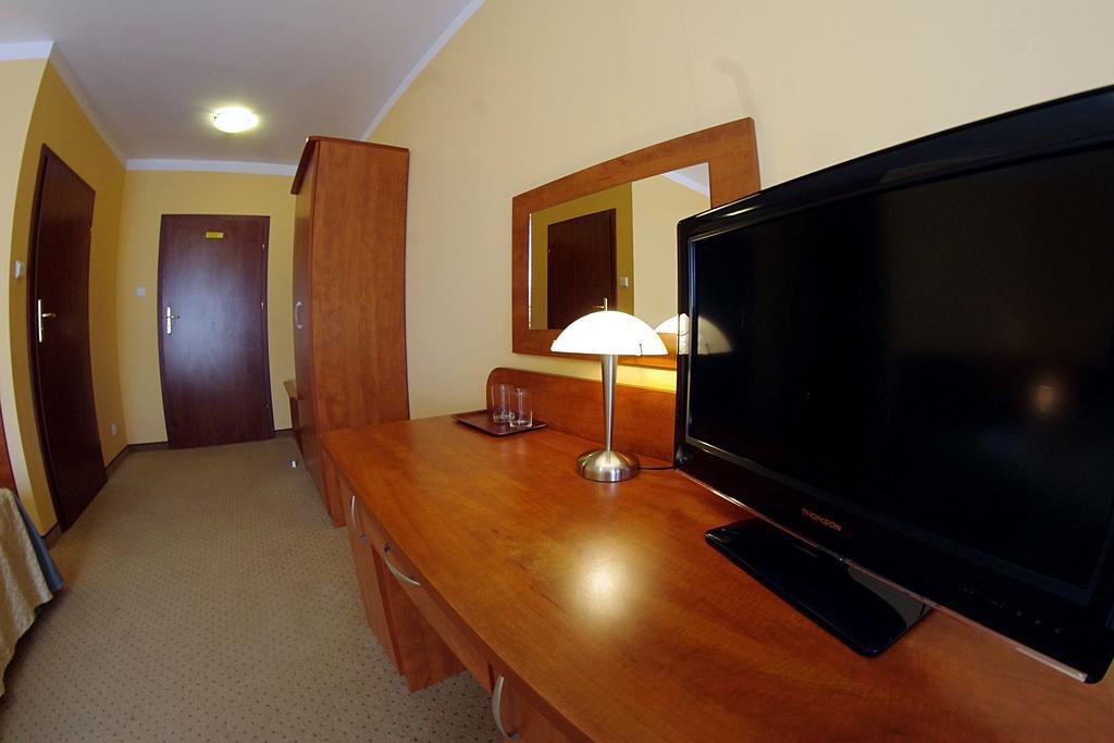 Hotel Dw Airen Trzęsacz Esterno foto