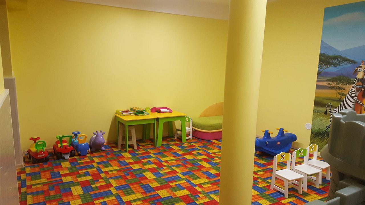 Hotel Dw Airen Trzęsacz Esterno foto