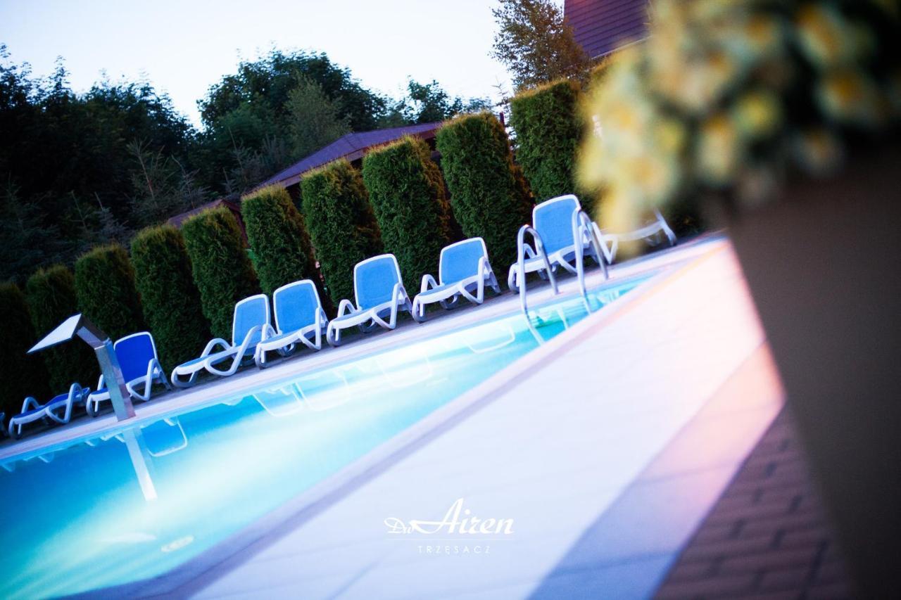Hotel Dw Airen Trzęsacz Esterno foto