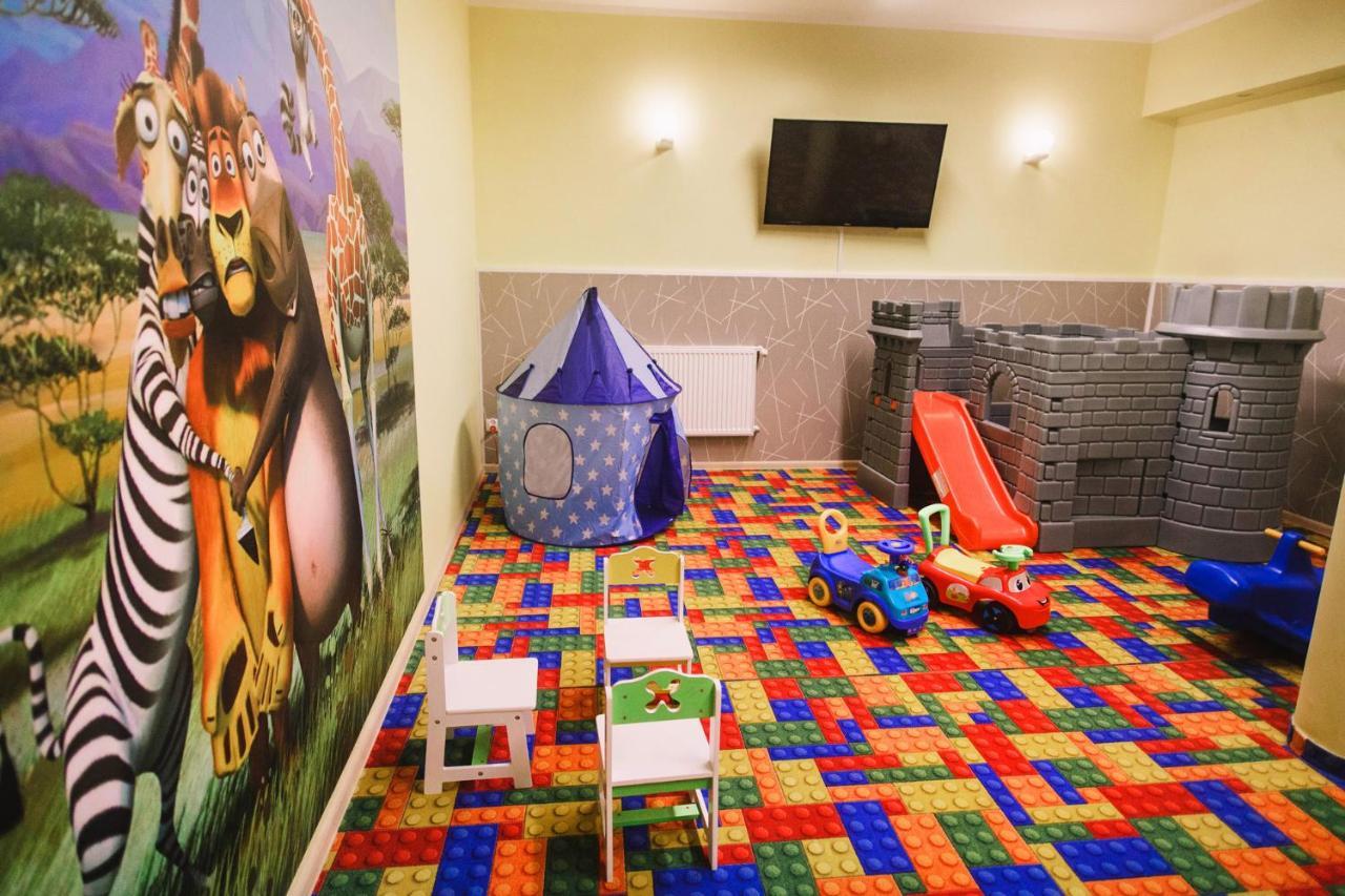 Hotel Dw Airen Trzęsacz Esterno foto