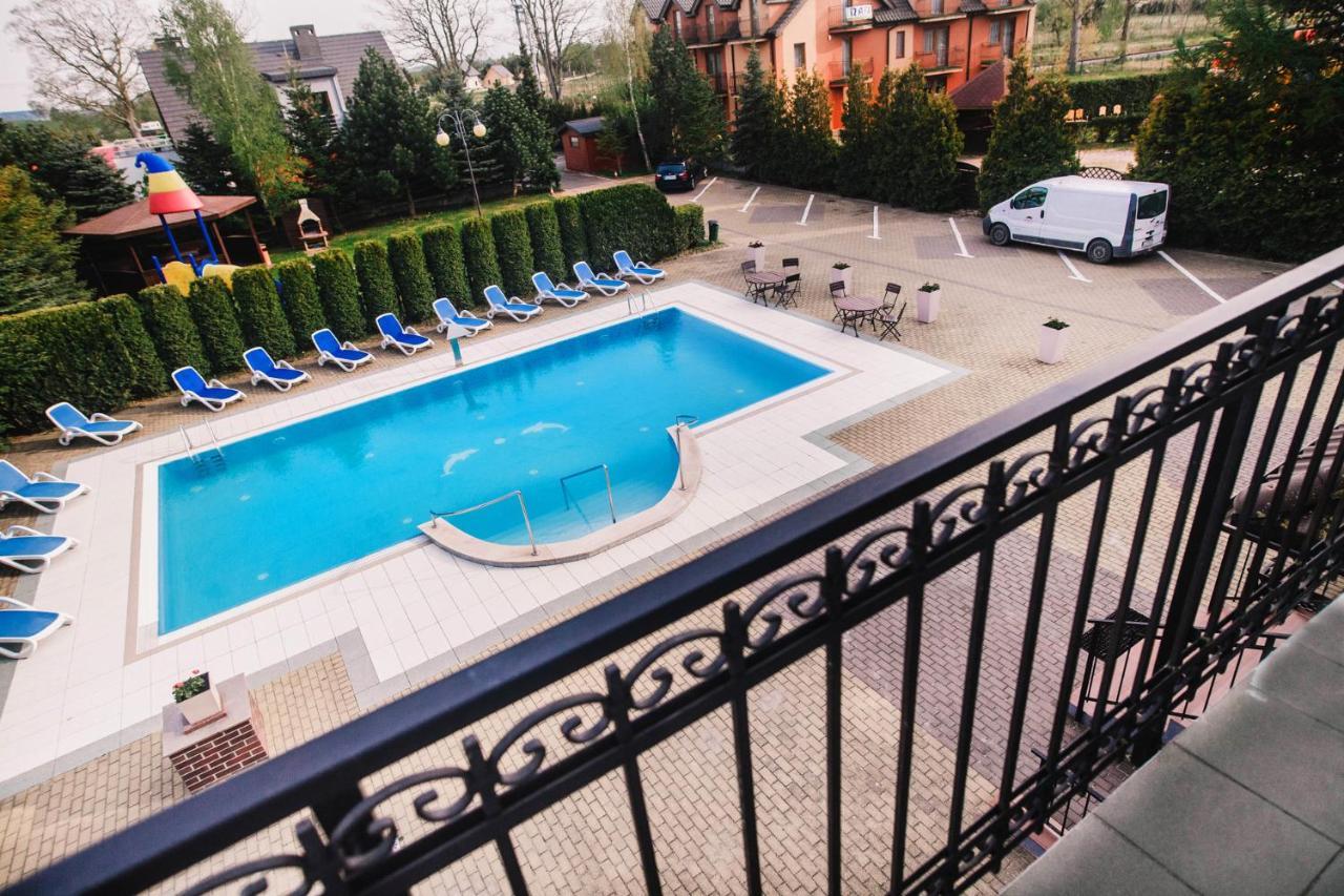 Hotel Dw Airen Trzęsacz Esterno foto