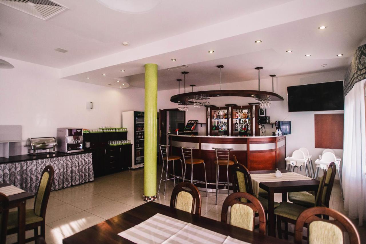 Hotel Dw Airen Trzęsacz Esterno foto