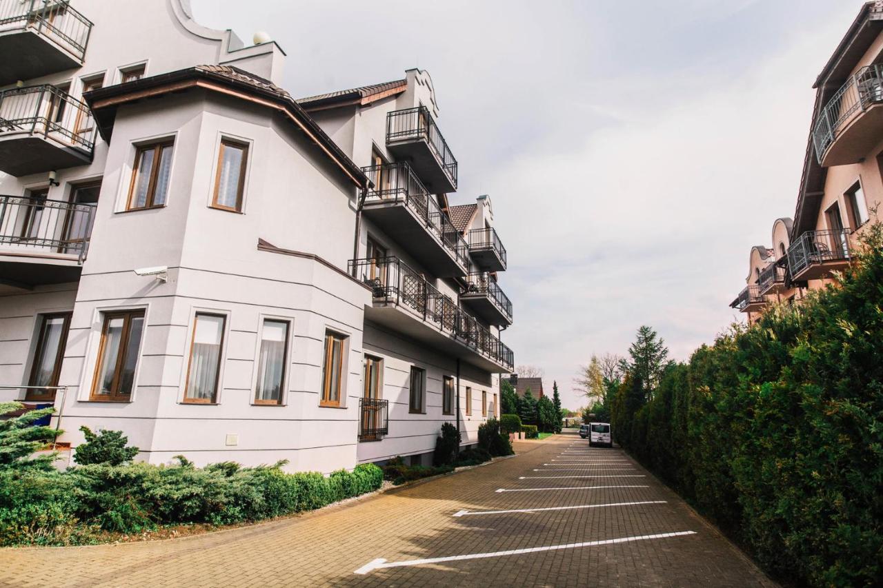 Hotel Dw Airen Trzęsacz Esterno foto